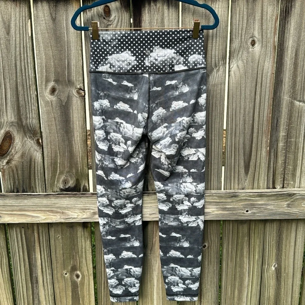 Lululemon High Times Pant, size 4